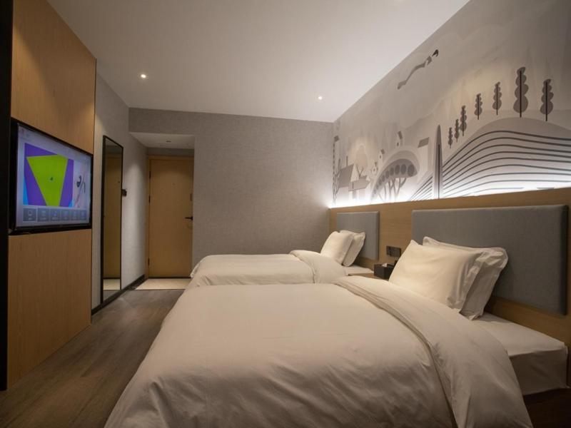 Thank Inn Chain Hotel Hunan Huaihua Hecheng District South High Speed Rail Station Екстер'єр фото