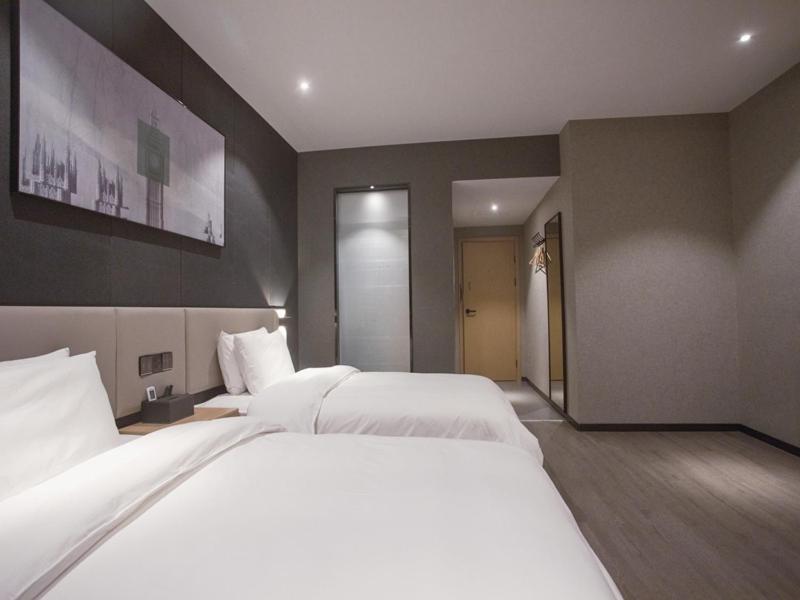 Thank Inn Chain Hotel Hunan Huaihua Hecheng District South High Speed Rail Station Екстер'єр фото